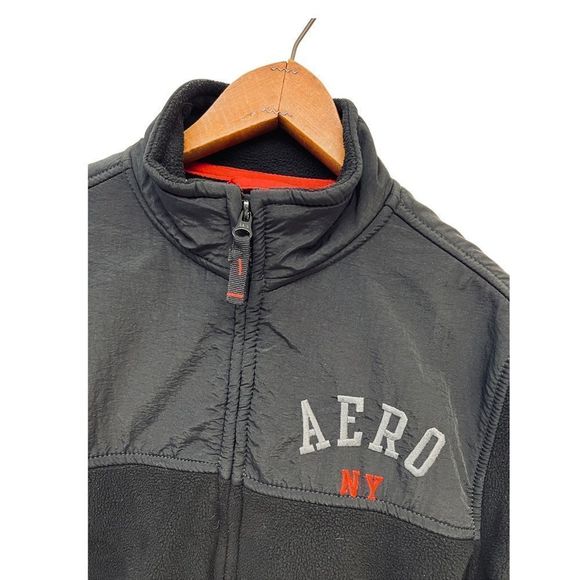 Men's Aeropostale NY Black Fleece Jacket Sm Great Condition Full Zipper - Picture 2 of 3